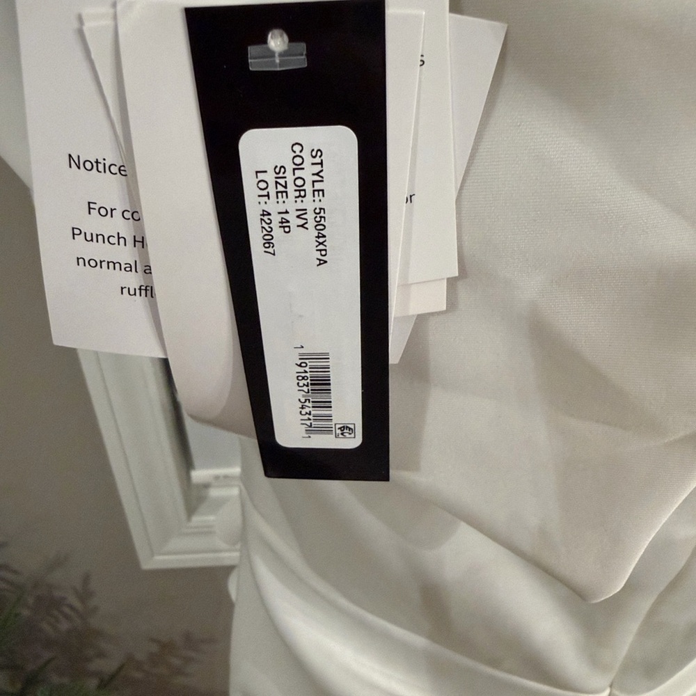 Xscape Asymmetrical White Dress - Picture 5 of 9